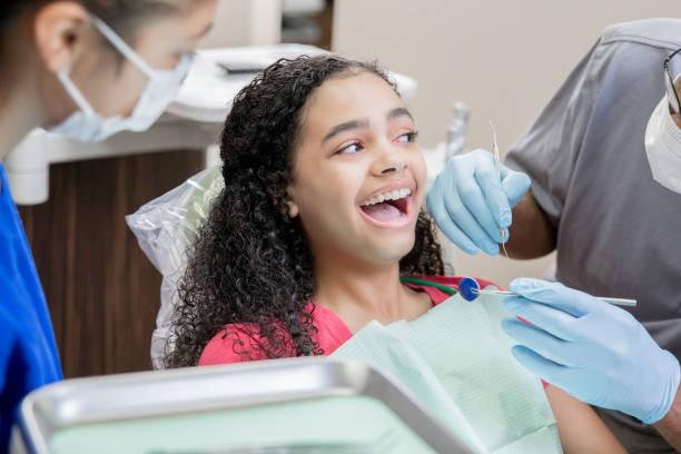 Best Emergency Tooth Extraction in Center Point, TX